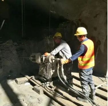 望江水下抗分散灌浆料特点 水下不分散注浆料介绍